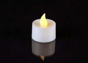 Amber flameless battery operated tea light candles