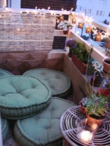 Liven up your patio with flameless hanging battery opertaed tea light candles