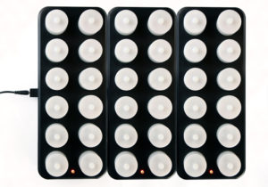 connect 3 bases together for simultaneous charging