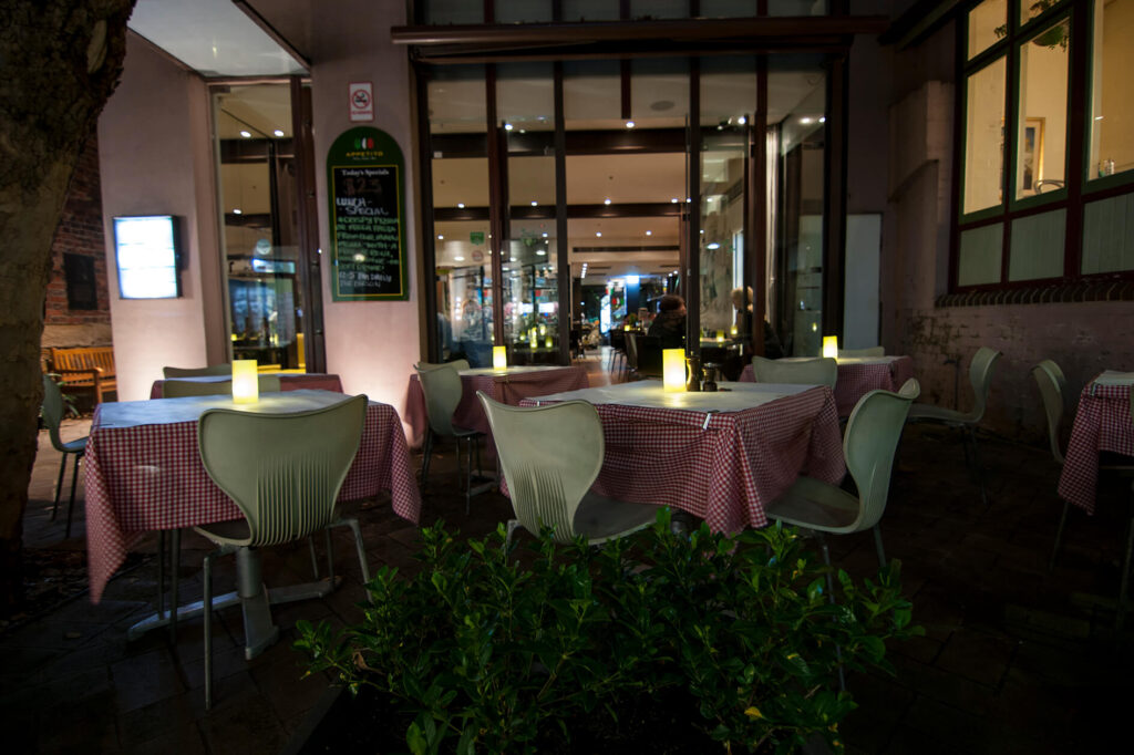 Candles Recharge displays our rechargeable tea light candles on a restaurant patio.